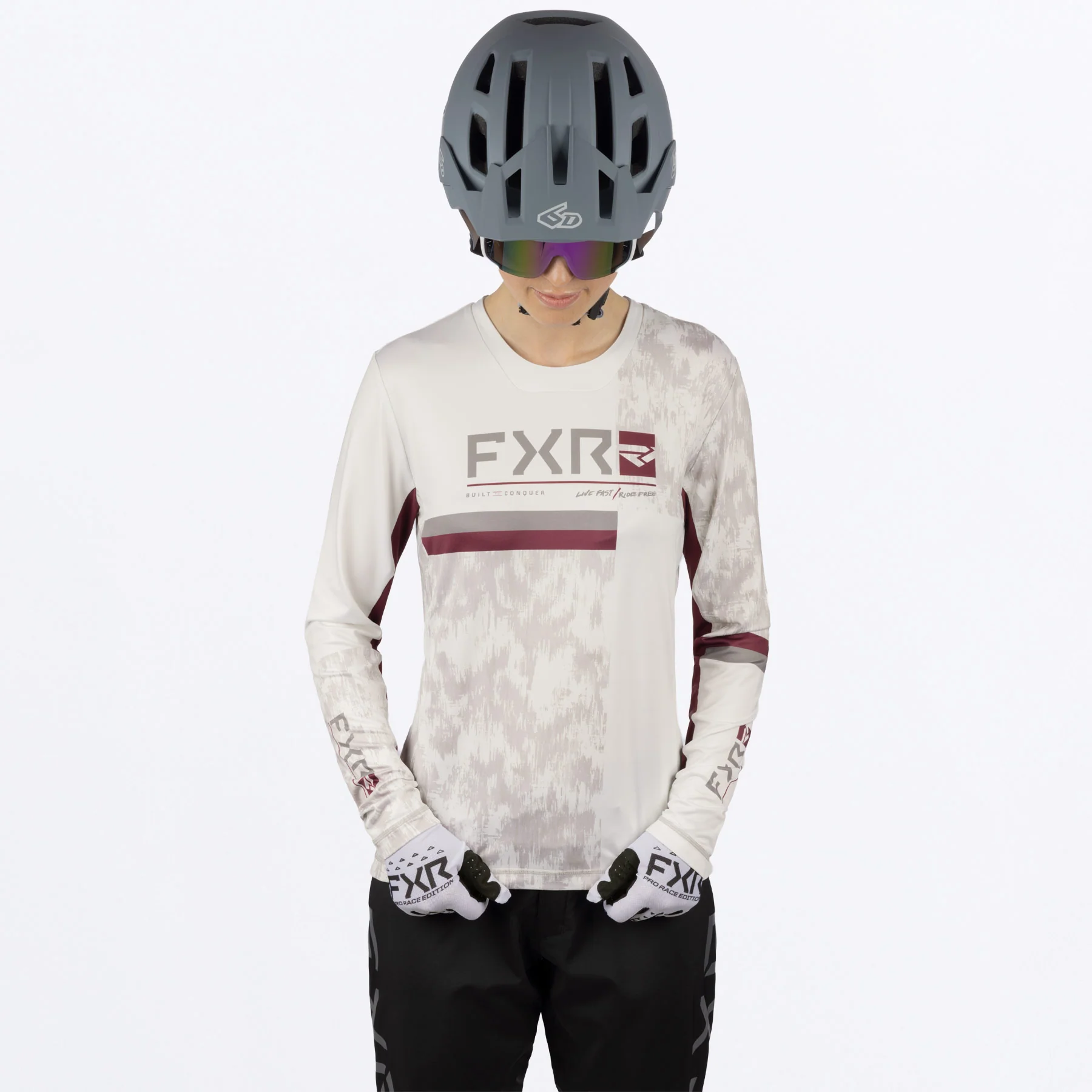 Women's ProFlex UPF Longsleeve - Image 11